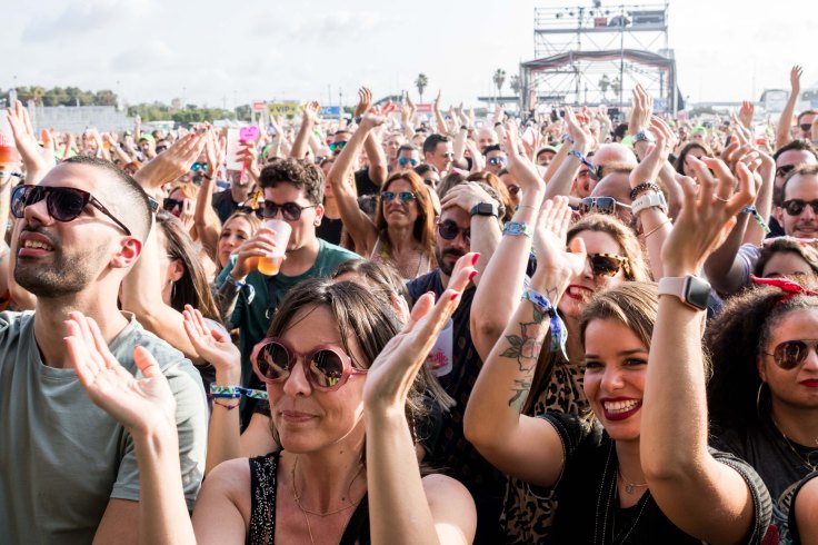 El Spring Festival sale a flote, a pesar de la&nbsp;lluvia.